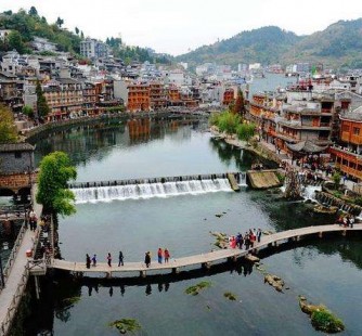 清远长沙旅游攻略(长沙旅游攻略景点必去二日游)