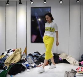 清远兼职模特试衣服(兼职做试衣模特好吗)