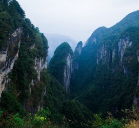 清远伴游中国带你去湘西(湘西跟团旅游)