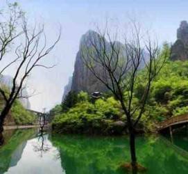 清远周边旅游攻略(三星堆周边旅游攻略)