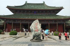 清远开封旅游攻略(开封旅游攻略自由行攻略)