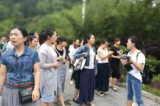 清远中国的曲男伴游的简单介绍