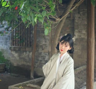 清远中山汉服模特兼职(兼职汉服街拍模特是实的吗)