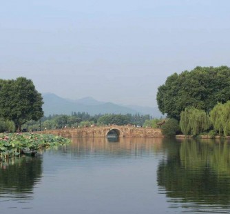 清远杭州游玩攻略(无锡到杭州游玩攻略)