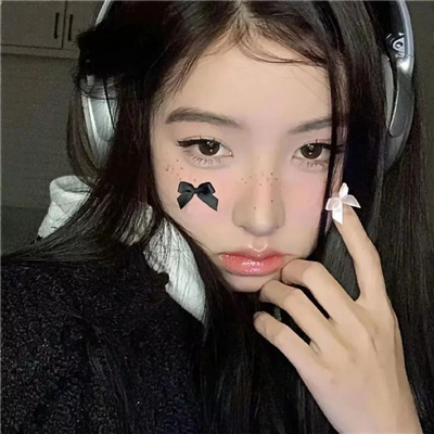 清远伴游女生纳兰清越的资料