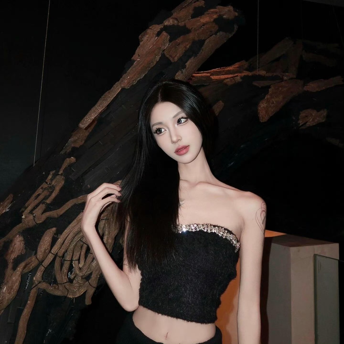 清远伴游女生顾晚晴的资料