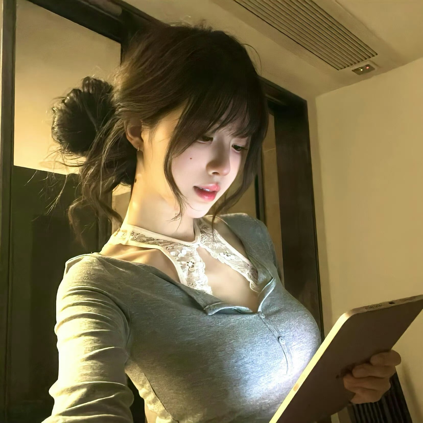 清远伴游女生 | 索菲亚·王 (Sophia Wang)的资料