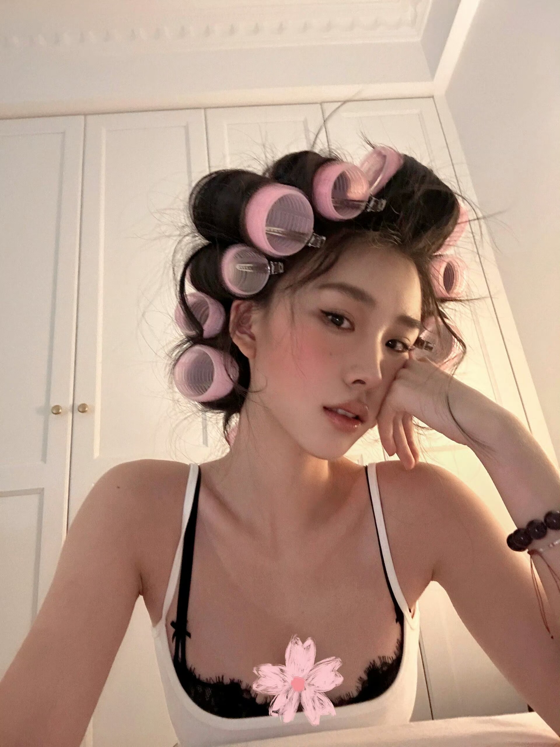清远高端私人伴游女生 | 岚岚的资料