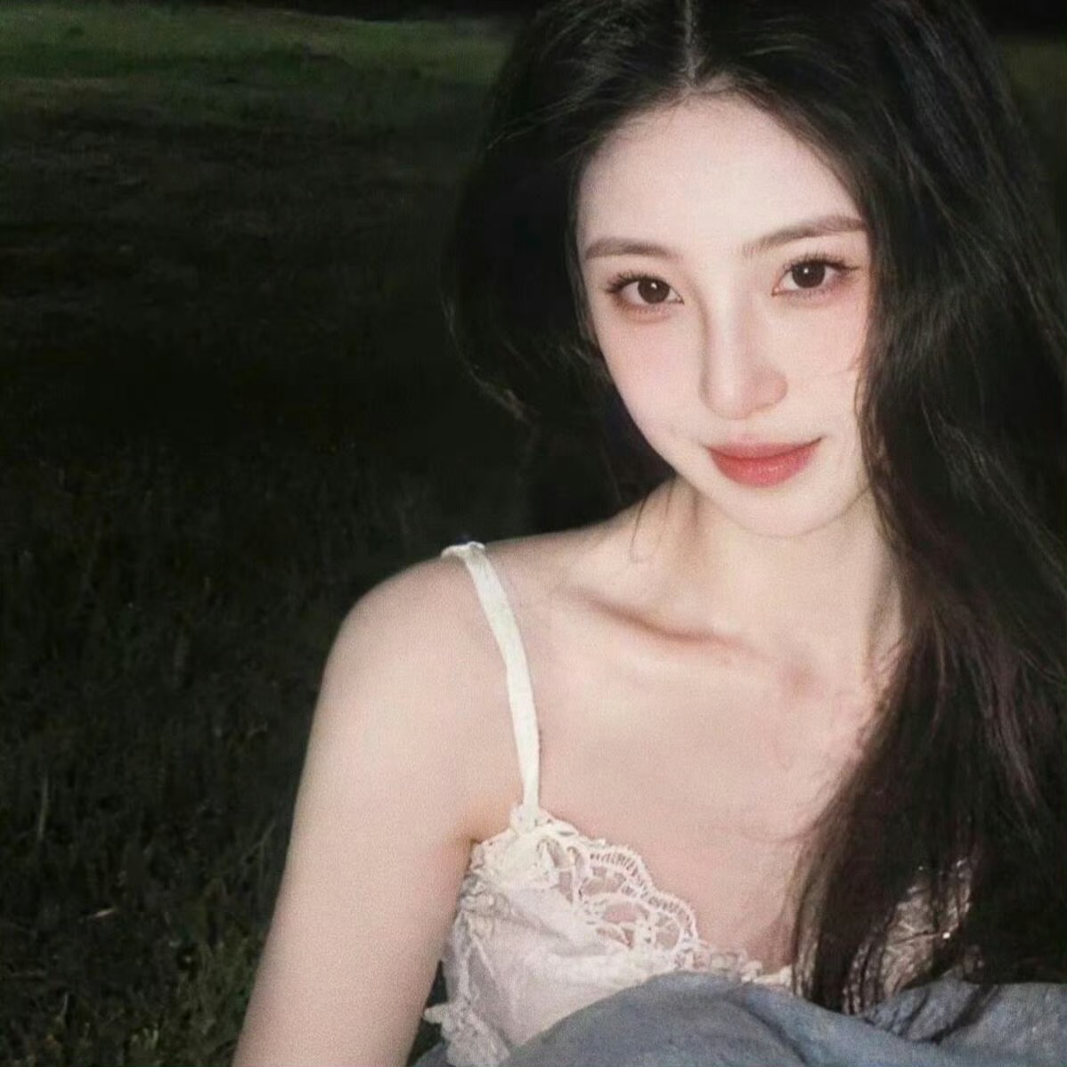 清远伴游女生 | 郁初兰的资料